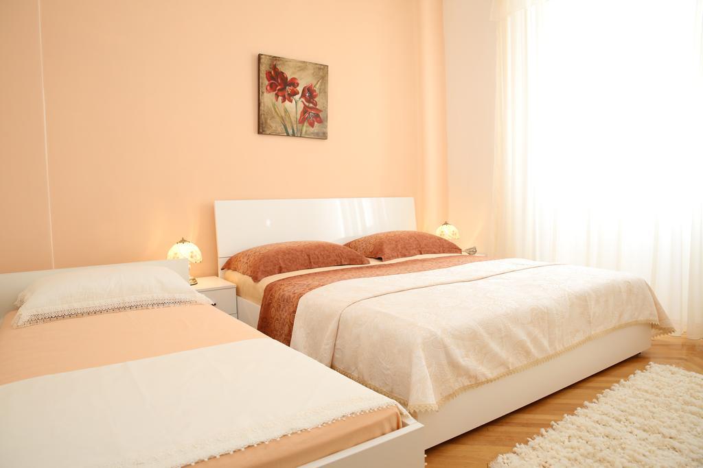 Apartments Vila&Zora فوديس المظهر الخارجي الصورة