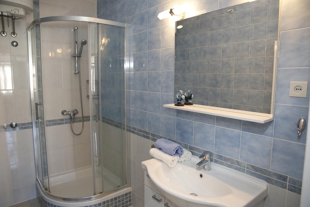Apartments Vila&Zora فوديس المظهر الخارجي الصورة